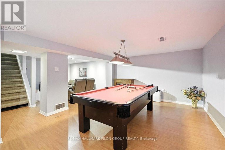 28648912/3351-chilliwack-way/sawmill-creektimbermill/ottawa/ontario/K1T1P4_22