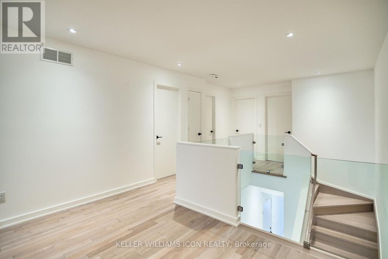 28758014/192-larimar-circle/riverside-southgloucester-glen/ottawa/ontario/K1X0B6_30