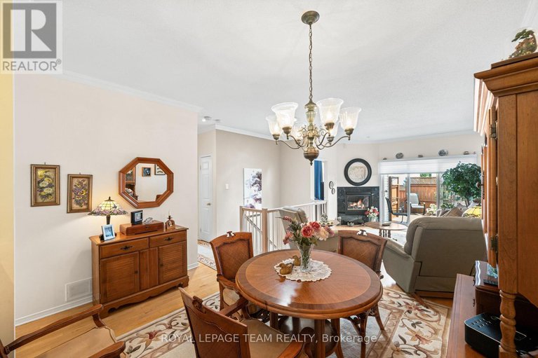28475443/25-trump-avenue/central-park/ottawa/ontario/K2C4A7_16