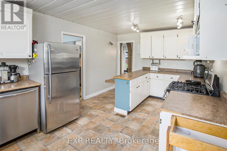 28598895/47-meikle-street/morrisburg/south-dundas/ontario/K0C1X0_7