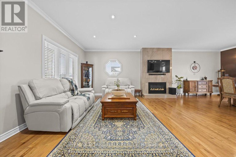 29287294/3421-summerbreeze-drive/osgoode/ottawa/ontario/K0A2W0_8