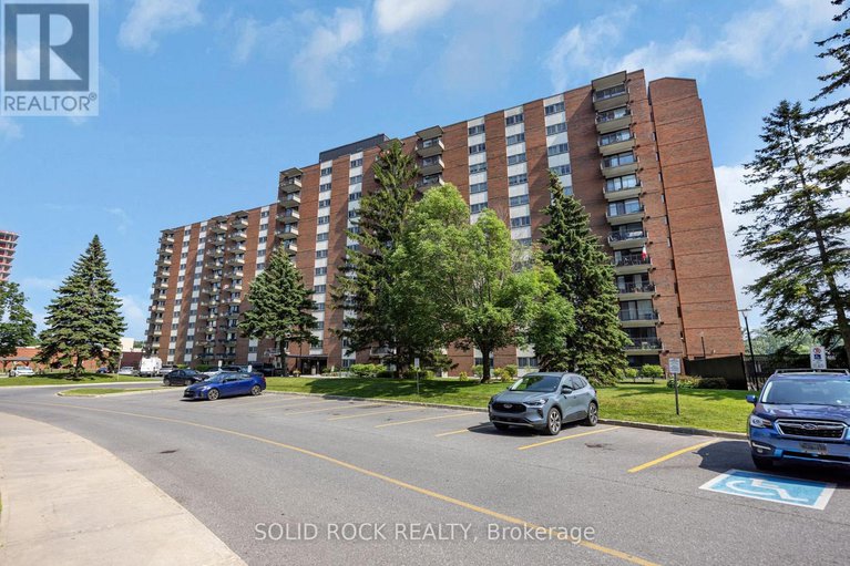 28616169/1465-baseline-road/copeland-park/ottawa/ontario/K2C3L9_2