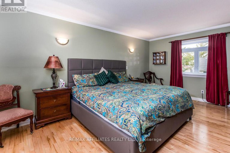 28461946/32-mika-street/stittsville-north/ottawa/ontario/K2S1K8_10