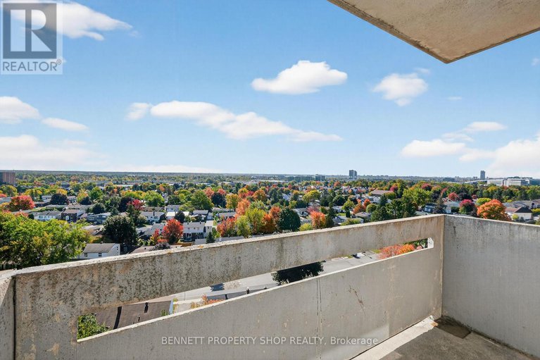 28981552/1015-915-elmsmere-road/beacon-hill-south/ottawa/ontario/K1J8H8_7
