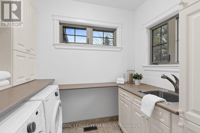 29096709/7-sara-court/fallowfield/ottawa/ontario/K2R1E2_37