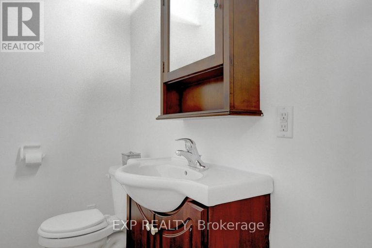 28596682/2986-beaman-lane/rideau-twp-s-of-reg-rd-6-w-of-mccordick-rd/ottawa/ontario/K0G1J0_32