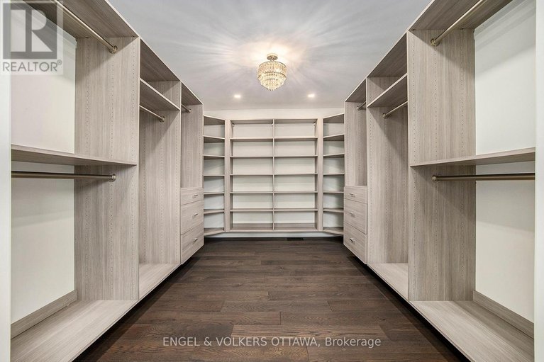 28202595/888-melwood-avenue/mckellar-heightsglabar-park/ottawa/ontario/K2A3C3_25