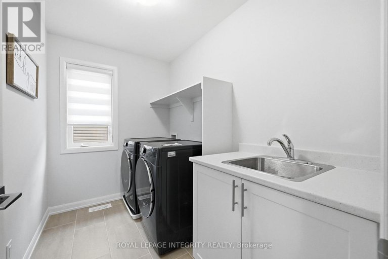 29613574/441-sterling-avenue/clarencerockland-twp/clarence-rockland/ontario/K4K0M5_29