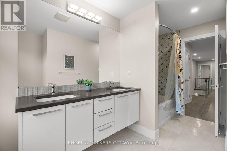 29087495/190-northwestern-avenue/ottawa-westtunneys-pasture/ottawa/ontario/K1Y0M3_34