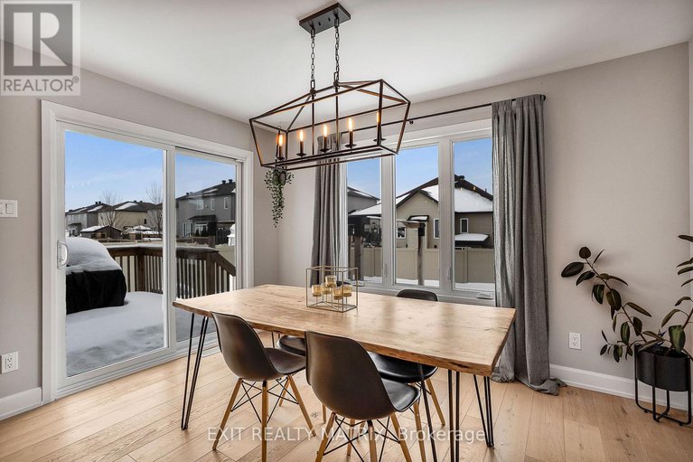 29245537/450-provence-avenue/embrun/russell/ontario/K0A1W0_15