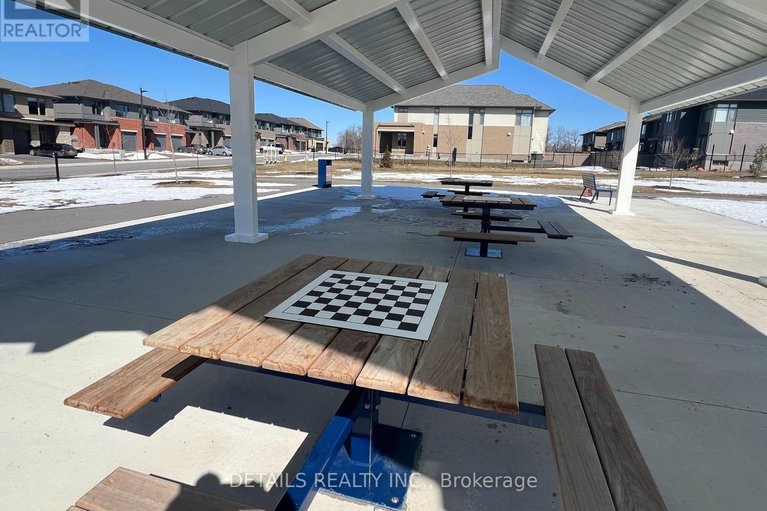 29537581/303-wigwas-street/cfb-rockcliffe-and-area/ottawa/ontario/K1K5A1_44