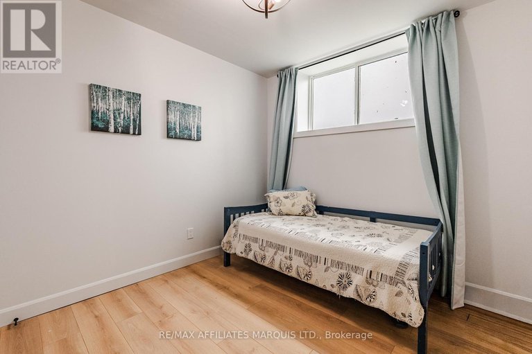 29124010/2-meadow-lane/long-sault/south-stormont/ontario/K0C1R0_33