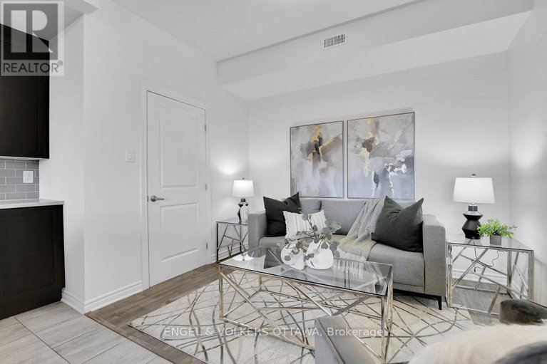 29078977/l-50-jaguar-private/emerald-meadowstrailwest/ottawa/ontario/K2V0J2_10