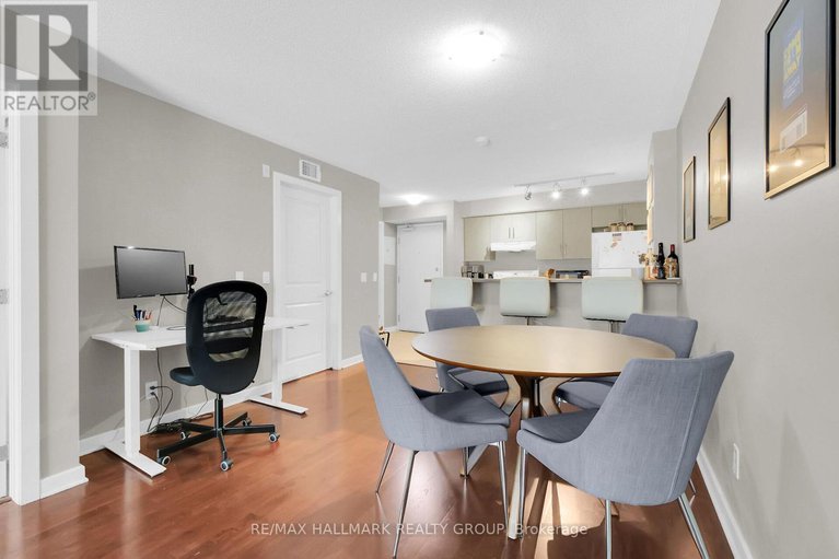 28506551/209-138-somerset-street-w/ottawa-centregolden-triangle/ottawa/ontario/K2P0A3_31