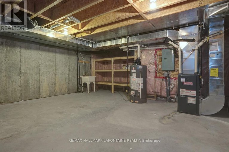 29501569/381-sweetflag-street/longfields/ottawa/ontario/K2J5Y7_37