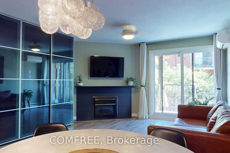28884513/100-23-blue-moon-private/manor-park/ottawa/ontario/K1K4K5_9