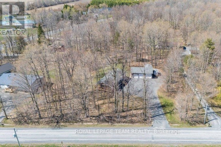 29675450/15065-concession-3-4-road/finch/north-stormont/ontario/K0C1K0_39