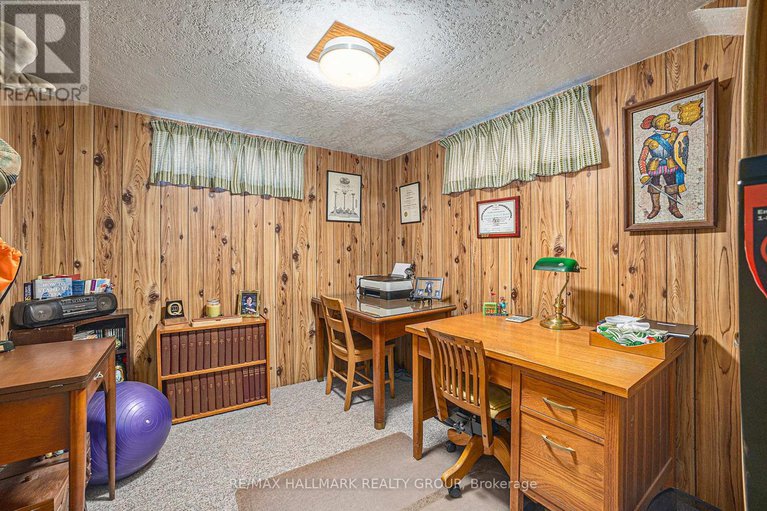 28902420/2023-vincent-street/elmvale-acres/ottawa/ontario/K1G2M8_13