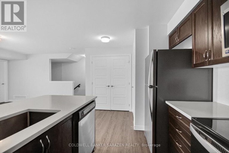 29231679/218-pilot-private/emerald-meadowstrailwest/ottawa/ontario/K2V0S4_5