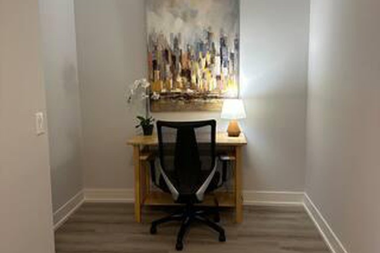 28573382/110-1350-hemlock-road/cfb-rockcliffe-and-area/ottawa/ontario/K1K4E4_5