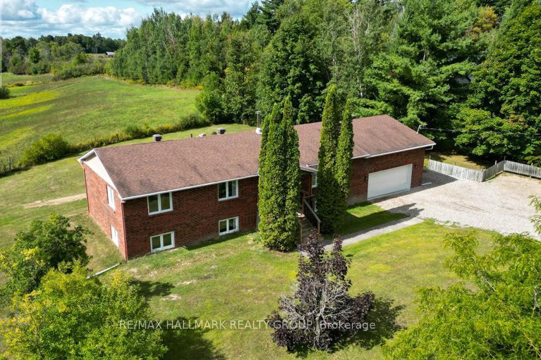 28836989/3983-woodkilton-road/dunrobin/ottawa/ontario/K0A3M0_1