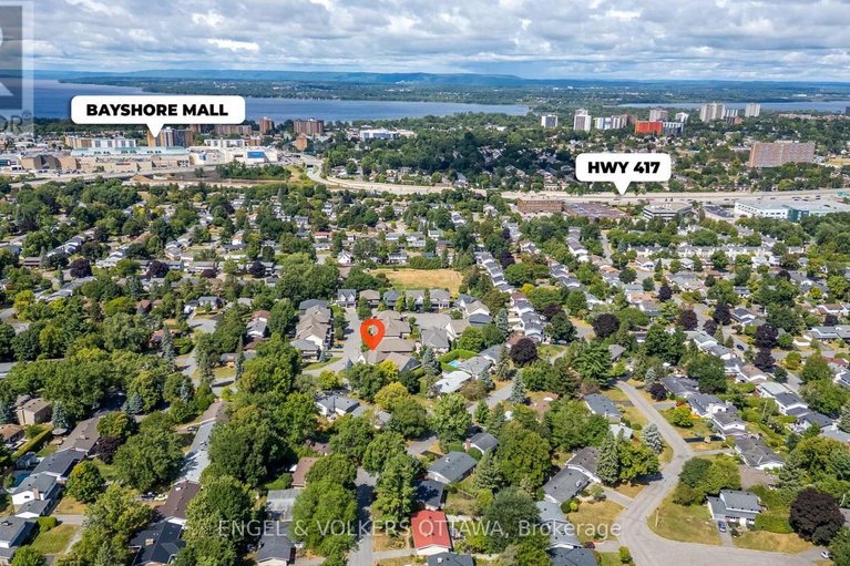 28925746/27-esquimault-avenue/bruce-farmgraham-parkqualicumbellands/ottawa/ontario/K2H6Z4_48
