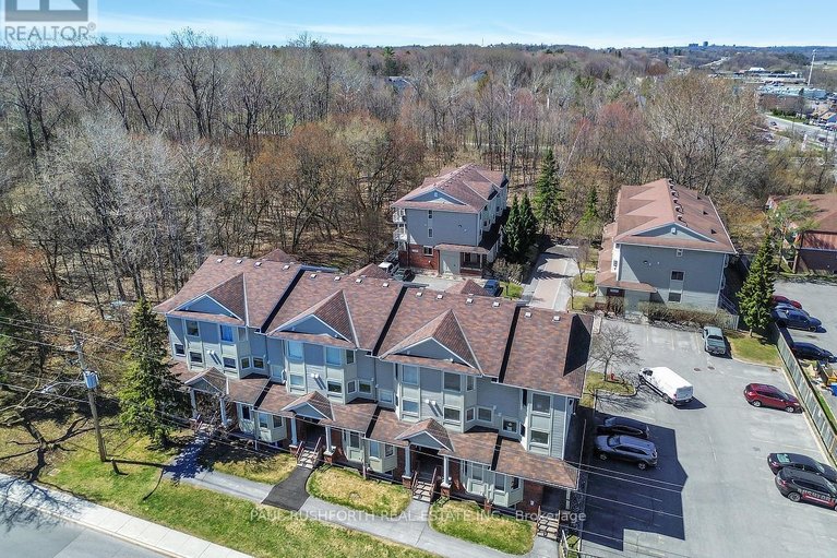 29679354/11-1400-wildberry-court/chapel-hill/ottawa/ontario/K1C7K6_2