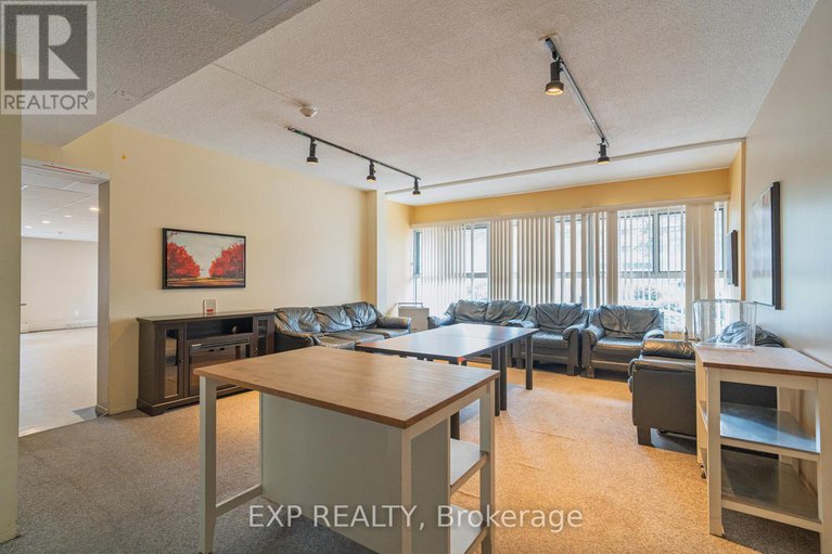 28569382/809-1785-frobisher-lane/riverview-park/ottawa/ontario/K1G3T7_26