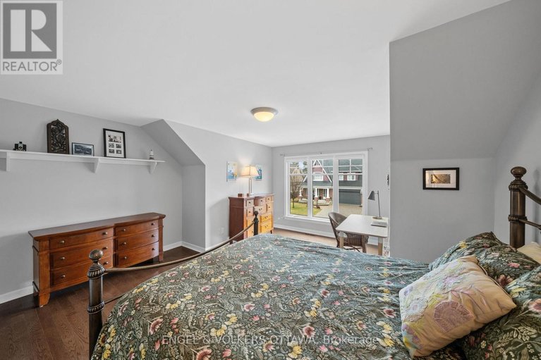 29623867/566-erinwoods-circle/stonebridge/ottawa/ontario/K2J5M8_28