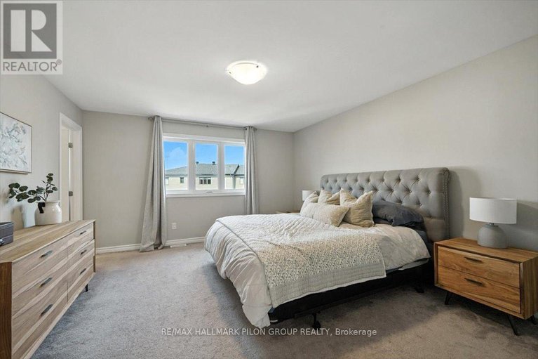 28840776/381-gerry-lalonde-drive/avalon-west/ottawa/ontario/K4A0X2_13