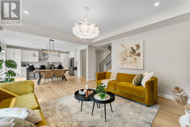 28419525/350-cloyne-crescent/half-moon-bay/ottawa/ontario/K2J6W4_14