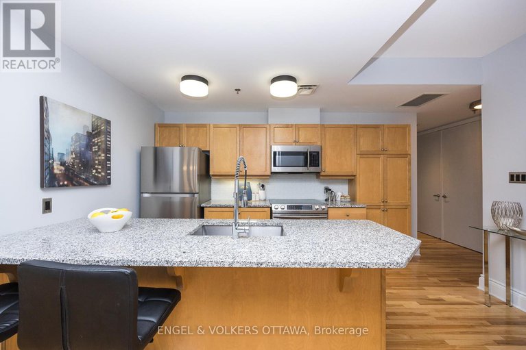 28592109/105-400-mcleod-street/ottawa-centre/ottawa/ontario/K2P1A6_20