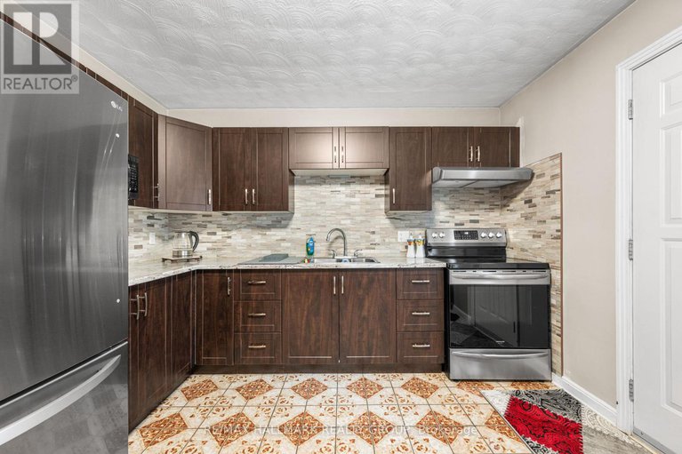 28477413/141-dahlia-avenue/applewood-acres/ottawa/ontario/K1H6G1_9