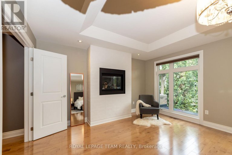 28836024/204-ancaster-avenue/woodroffe/ottawa/ontario/K2B5B3_15