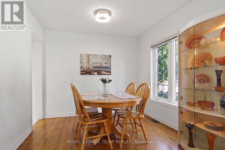 28726721/46-kettleby-street/beaverbrook/ottawa/ontario/K2K3C4_14