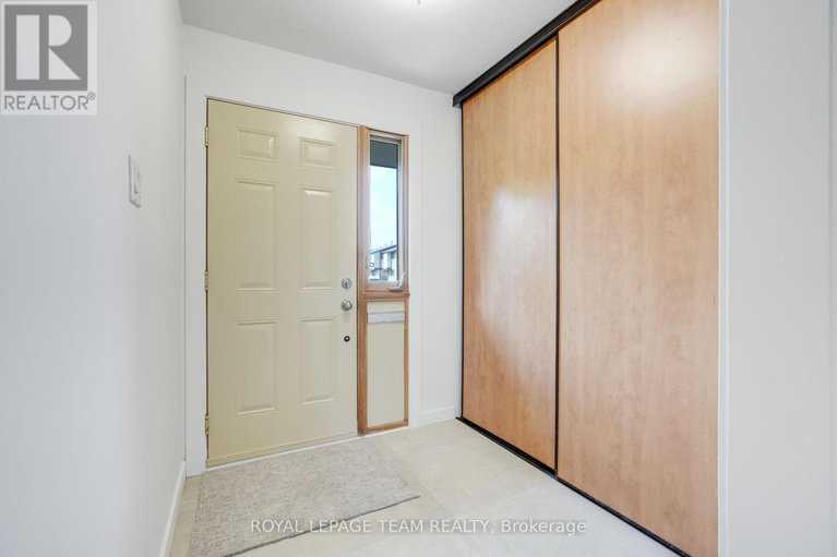 28887516/96-1787-meadowbrook-road/pineview/ottawa/ontario/K1B4W6_5