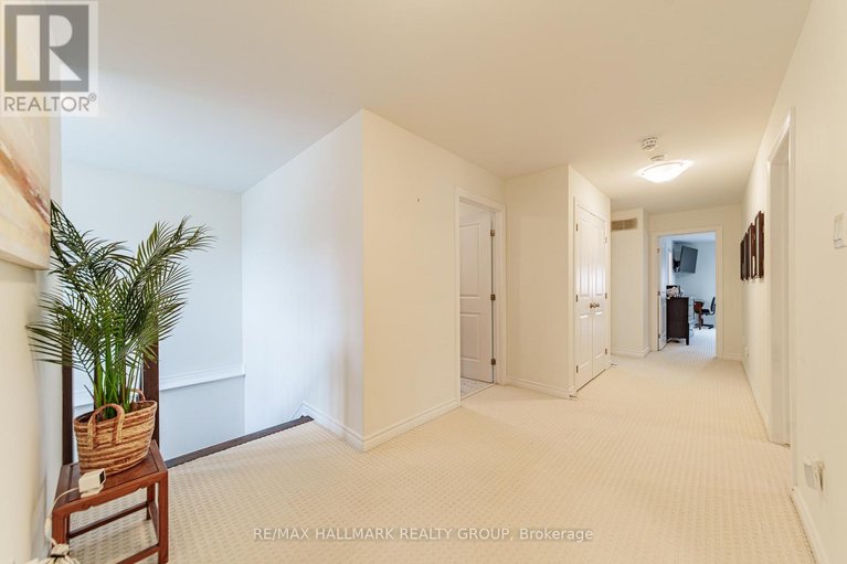 29476653/43-cento-way/stittsville-north/ottawa/ontario/K2S0W4_27