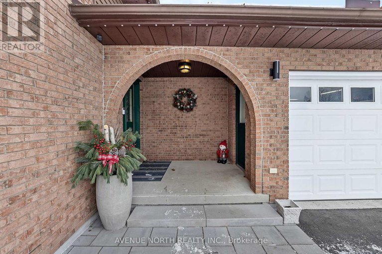 29416528/7028-shadow-ridge-drive/greely/ottawa/ontario/K4P1B7_2