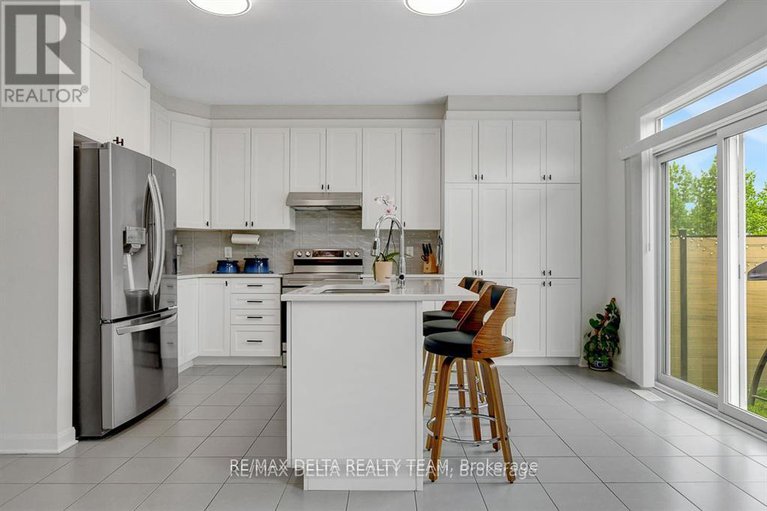 28909102/370-aquaview-drive/avalon-east/ottawa/ontario/K4A5K5_10