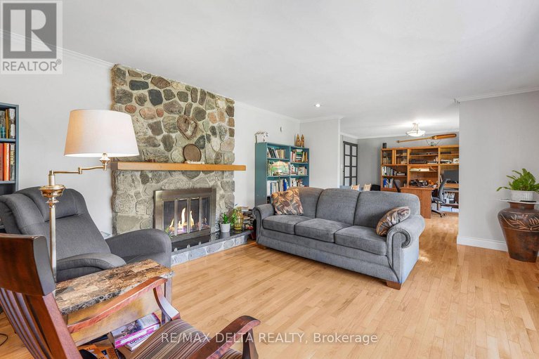 28835567/1115-golf-club-road-n/champlain-twp/champlain/ontario/K6A2R2_3