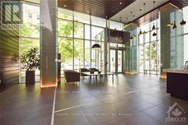 29394832/2603-179-metcalfe-street/ottawa-centre/ottawa/ontario/K2P0W1_15