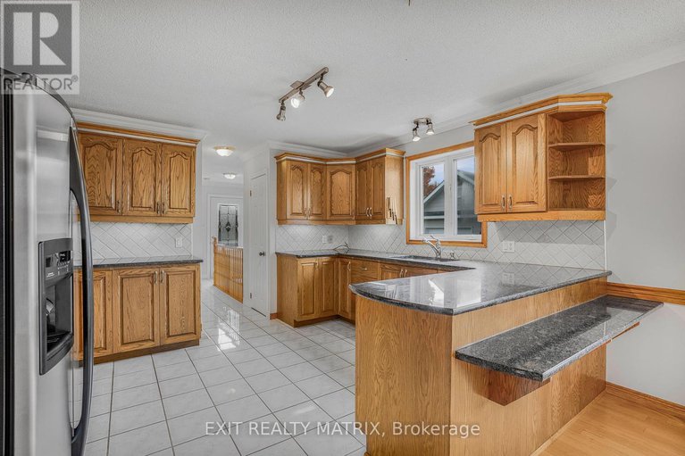 28989592/1582-sandy-hill-road/champlain-twp/champlain/ontario/K6A2R2_10