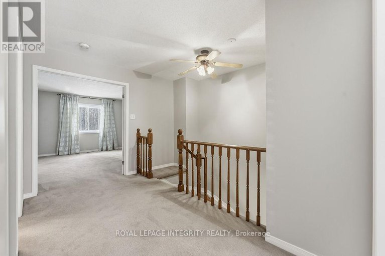 29244318/34-furlong-crescent/bridlewood/ottawa/ontario/K2M2J1_16