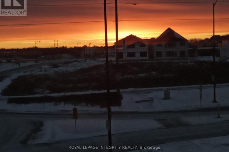 29555752/201-300-jatoba-private/emerald-meadowstrailwest/ottawa/ontario/K2V0E7_34