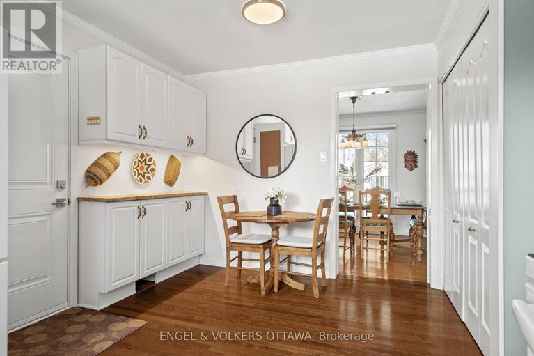 29330205/1336-cahill-drive/south-keys/ottawa/ontario/K1V7K4_10