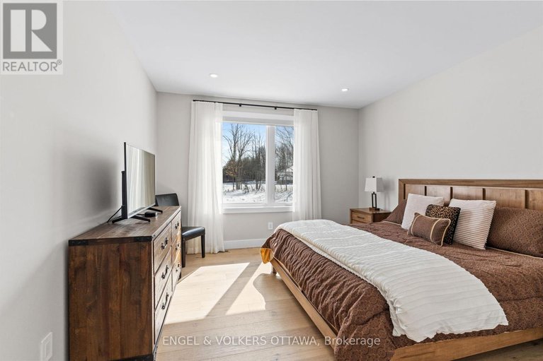 28026033/425-ginger-crescent/metcalfe/ottawa/ontario/K0A2P0_29