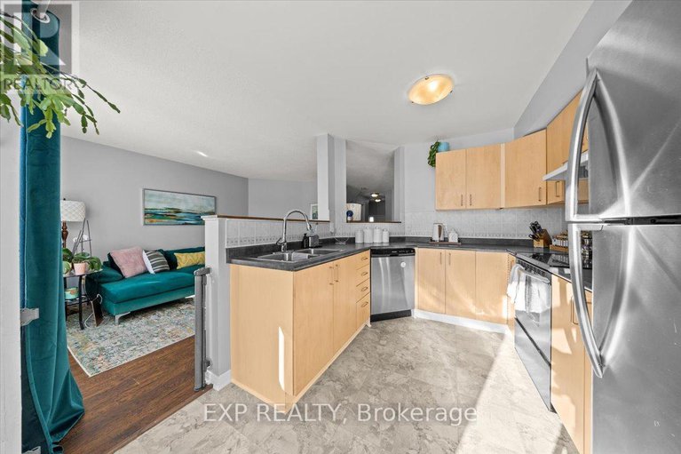 29323419/1507-demeter-street/fallingbrookgardenway-south/ottawa/ontario/K4A5C6_16