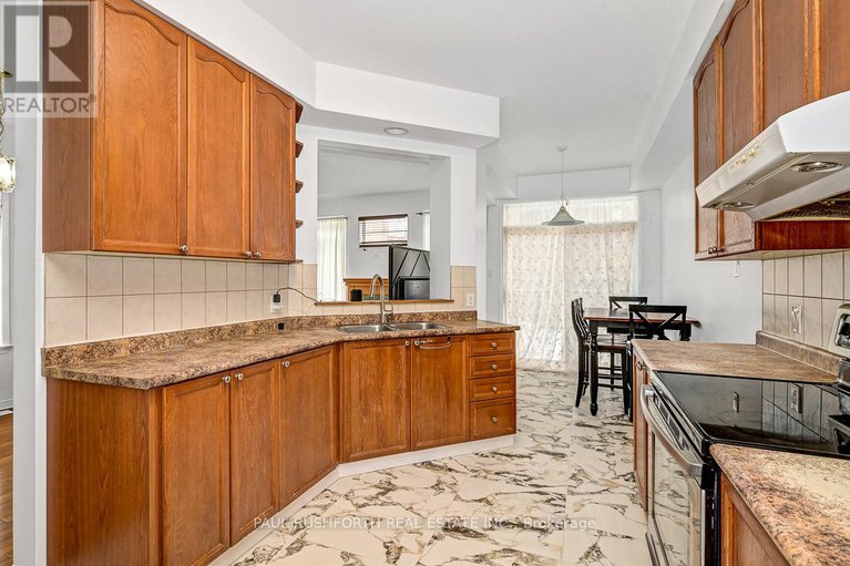 29103486/3640-downpatrick-road/windsor-park-village/ottawa/ontario/K1V8Y9_8