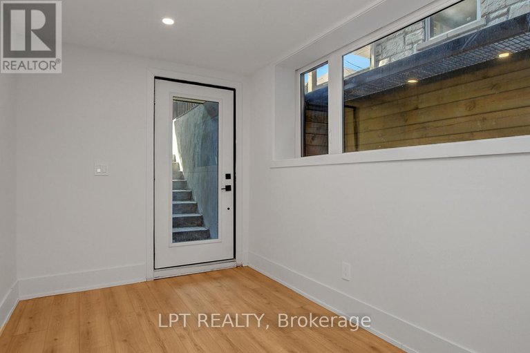 28385887/111-greenfield-avenue/ottawa-east/ottawa/ontario/K1S0X8_43