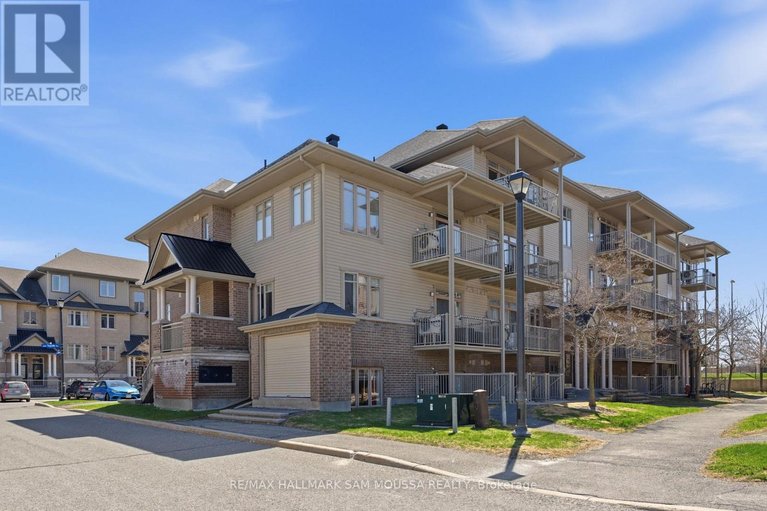 29683854/c-57-tayside-private/longfields/ottawa/ontario/K2J2T3_41